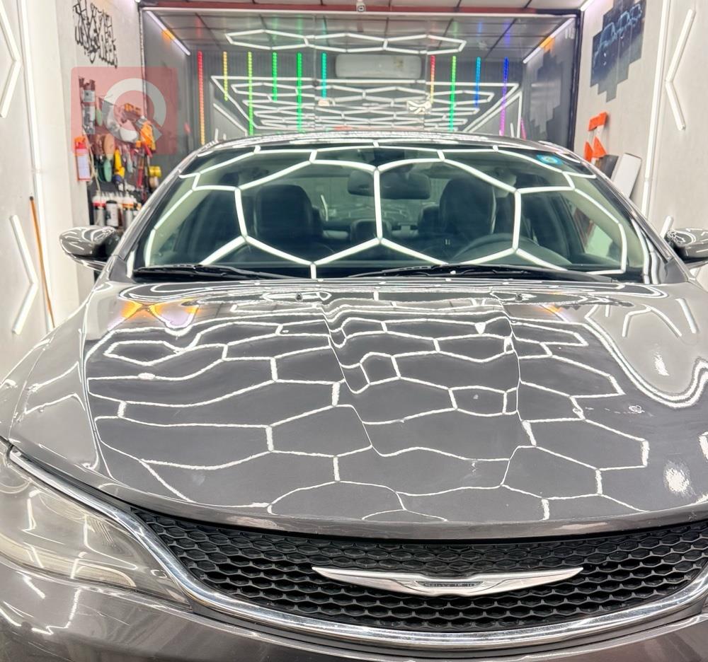 کرایسلەر 200